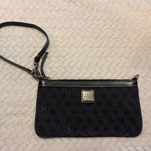 Vintage Dooney & Bourke Black Wristlet